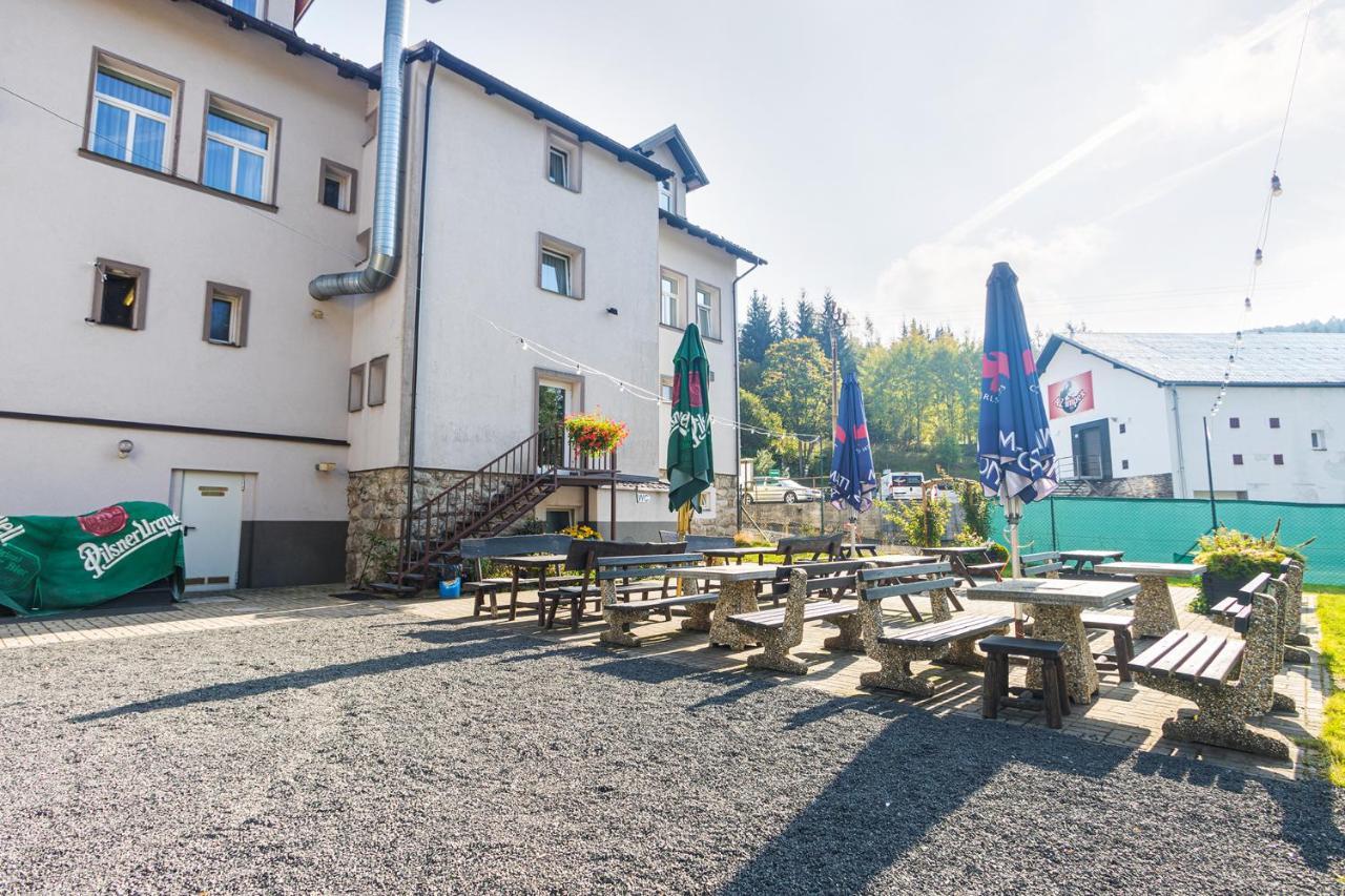 Hotel Seifert Nové Hamry Extérieur photo